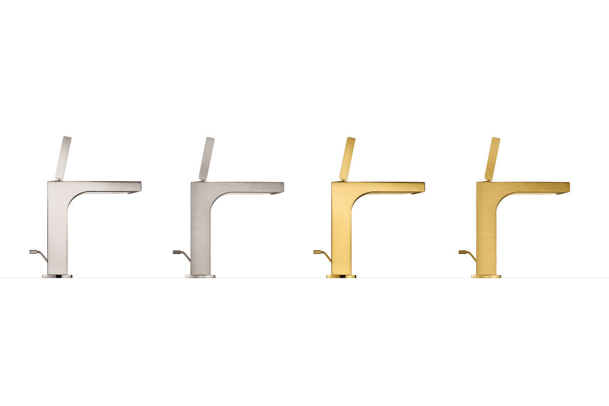 Mit der Marke Axor erfüllt das Haus Hansgrohe Wünsche für den anspruchsvollen Designliebhaber. Armatur «Citterio» gibt es in diversen polierten oder gebürsteten Oberflächen, auf Wunsch auch mit Sonderbeschriftung oder als exklusive Einzelanfertigung. Hansgrohe.