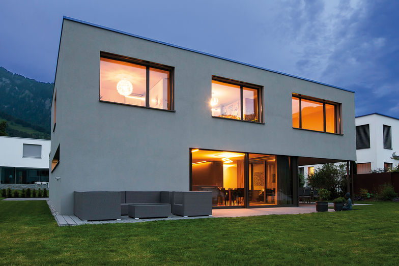 Eschbal kümmert sich auch um die Konstruktion von Minergiefenstern, die mehr Lichtgewinn und einen niedrigeren Energieverbrauch versprechen.