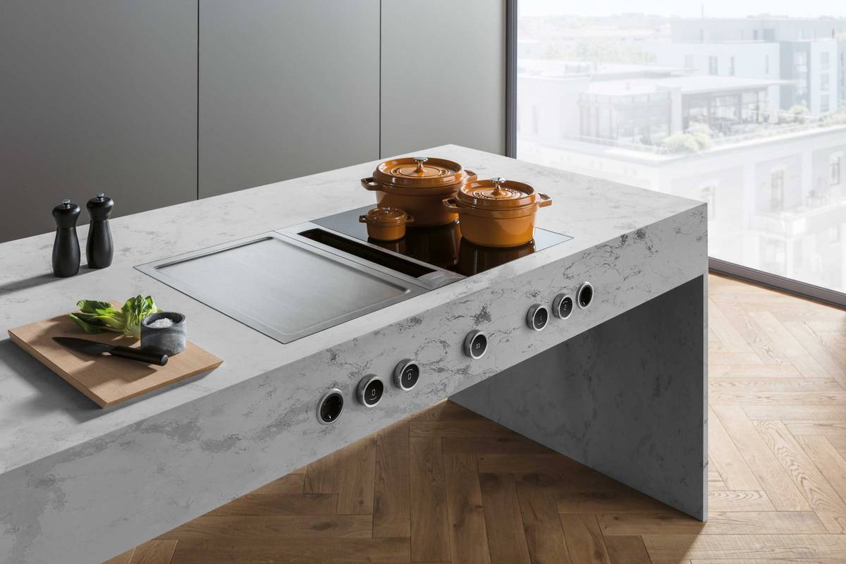 «Bora Professional 3.0» ist ein modulares System und kann individuell zusammengesetzt werden. Von Flächeninduktion bis Gas oder Tepan-Edelstahlgrill lässt die Auswahl an Kochfeldern kaum Wünsche offen. Über Suter Inox AG.