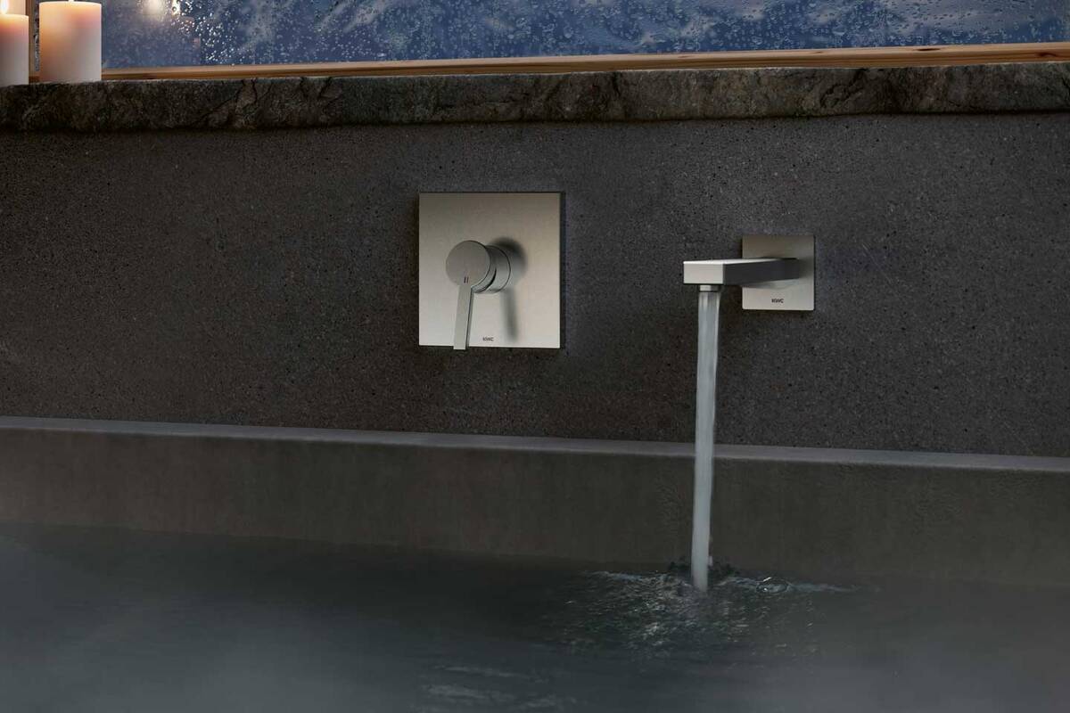 Die Armaturenlinie KWC «Ava E» wird durch die präzise Formensprache charakterisiert und passt daher besonders gut in Neubauten. Franke Water Systems AG.