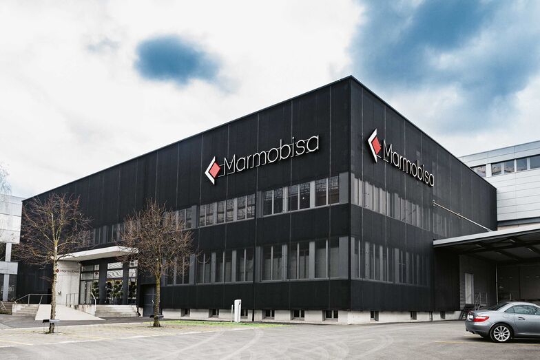 Neben Ideen fürs Bad findet man in Cham auch eine grosse Auswahl an Bodenbelägen.