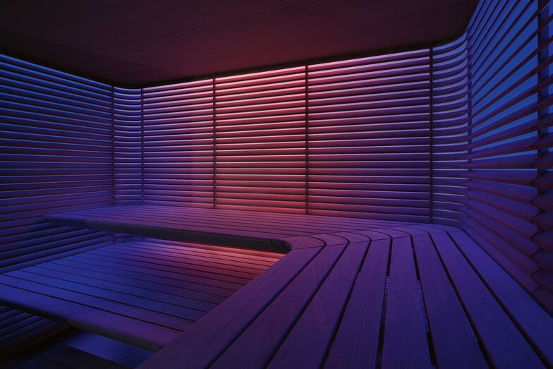 Magische Momente: Die Lichttechnik erzeugt faszinierende Farbspiele.