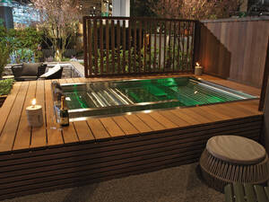 Ob Edelstahl oder Kunststoffwanne: Alle Whirlpools von Vita Bad versprechen Tiefenentspannung dank gut angeordneter Düsen. Vita Bad.