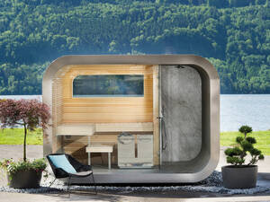 Die modulare Outdoor-Sauna «Omnia» kann sich im Garten oder auf der Terrasse sehen lassen: Für die gelungene Gestaltung und die hochwertige Qualität bekam sie den «German Design Award 2018». Küng Wellness AG.