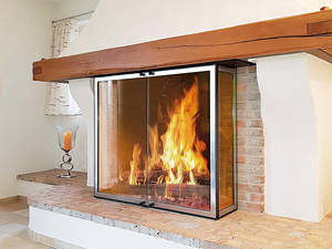 Die Cheminées werden nach den Wünschen der Bauherrschaft entworfen. Die Profis sind zeitgleich Techniker und Designer und erschaffen so ein Produkt, das gut aussieht und gut funktioniert. Staffieri.