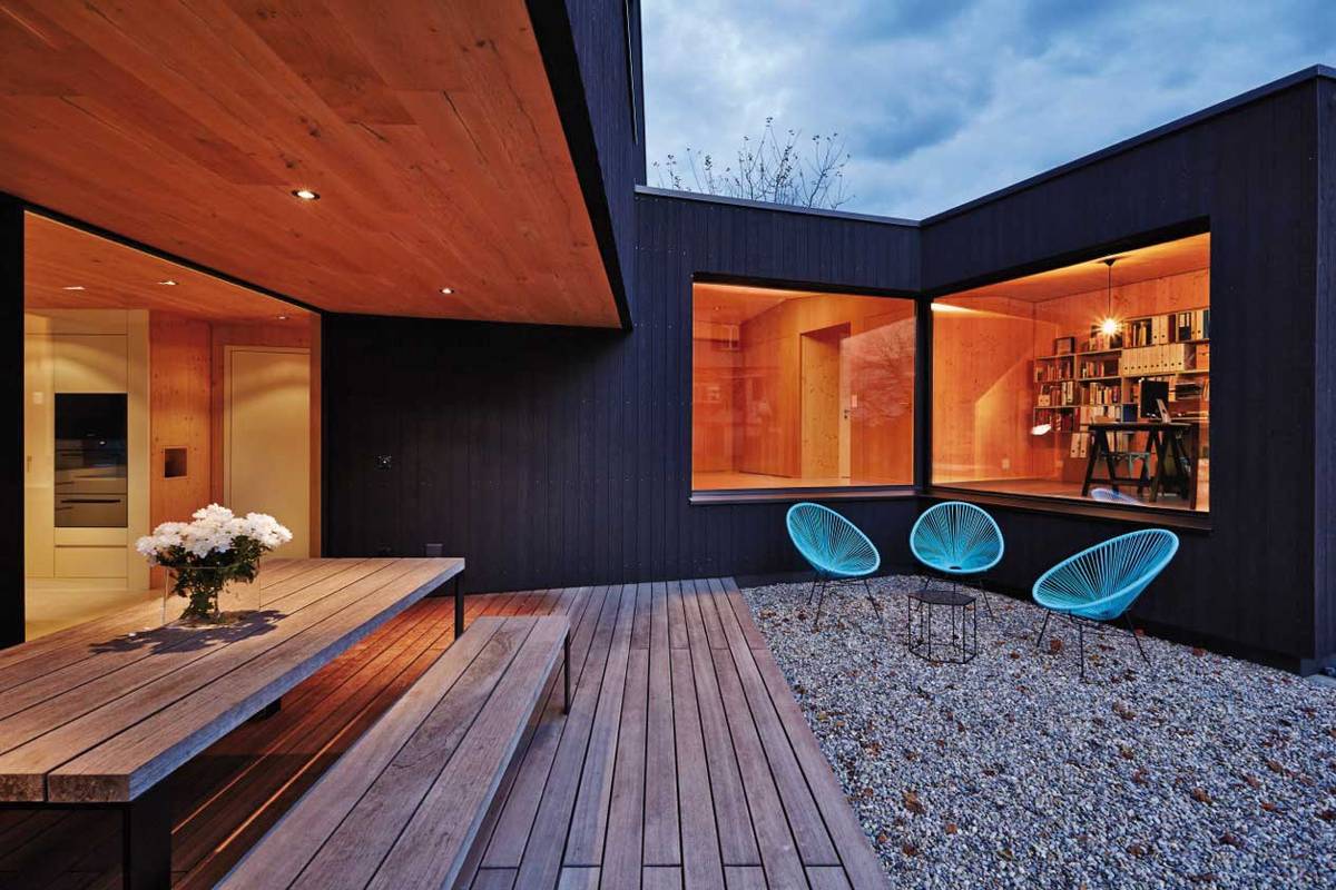 Fenstermodell «Sirius» wurde nach hiesigen Anforderungen entwickelt und wird auch in der Schweiz hergestellt. Eschbal.