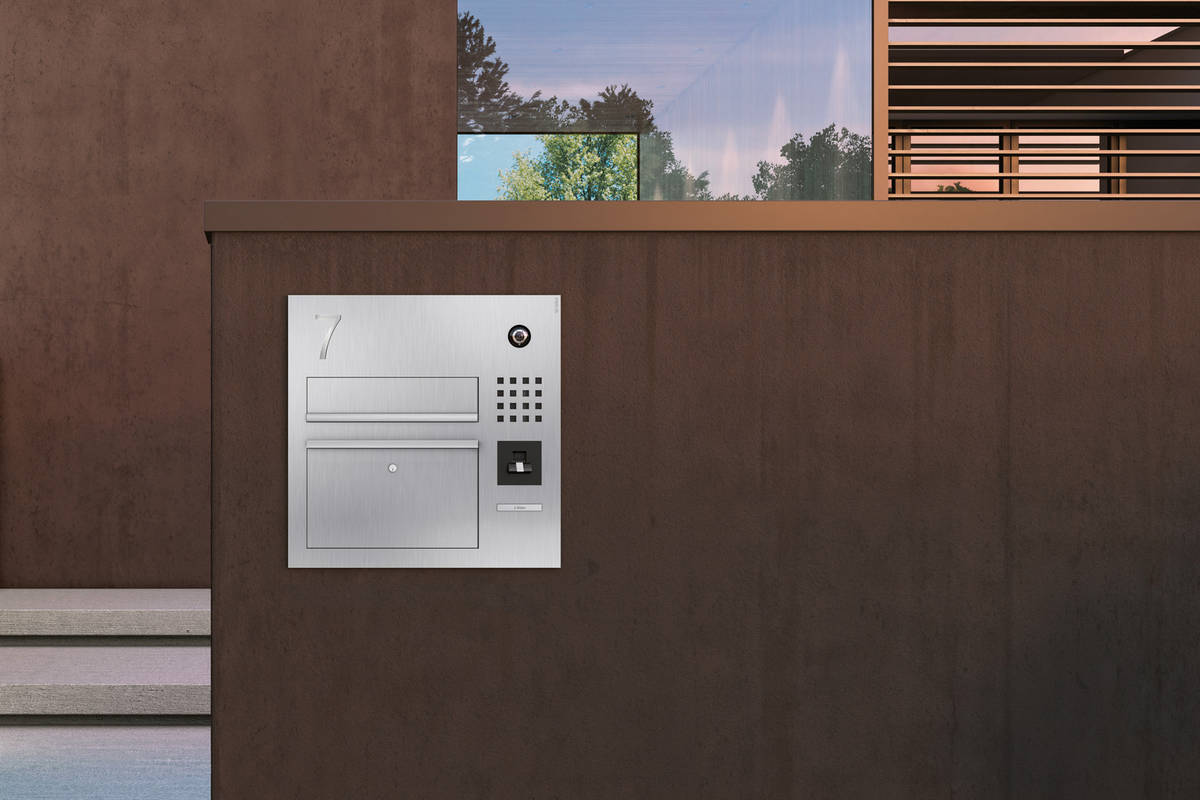 Der Online-Konfigurator hilft bei der Planung der gesamten Türkommunikation, neu auch bei Anlagen der Designlinie «Siedle Steel». Siedle.