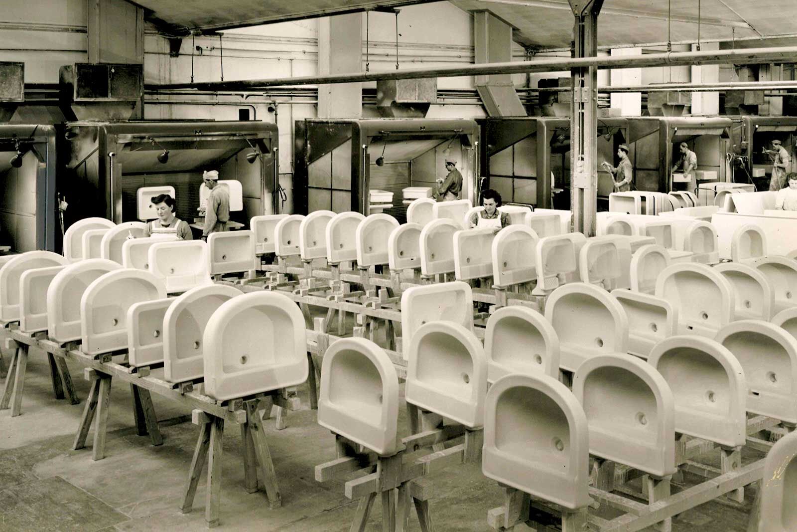 Bei der Gründung 1925 traf die Schweizer Firma mit ihren Produkten den Nerv der Zeit. Denn damals spielte das Thema Hygiene eine grosse Rolle.