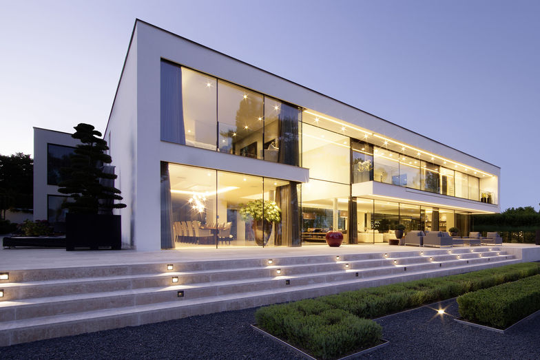 Grenzenlos von innen, chancenlos von aussen von Swissfineline AG.