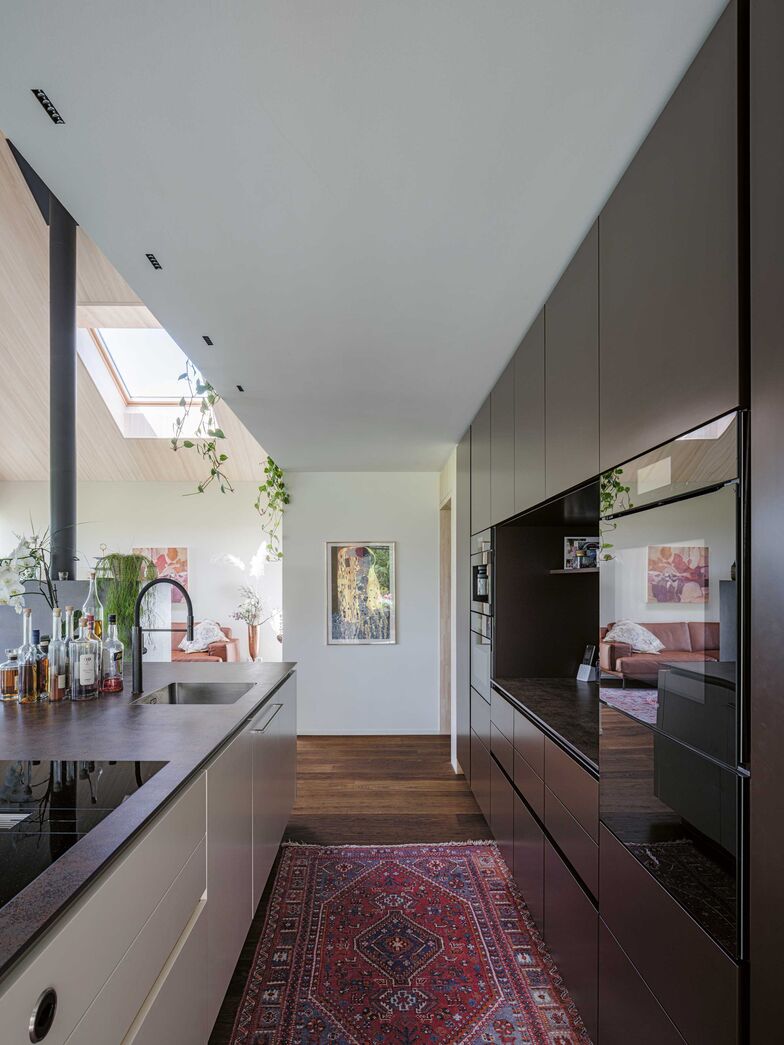 Schweizer Küche: Massarbeit der Herzog Küchen AG aus dem nahen Thurgau.