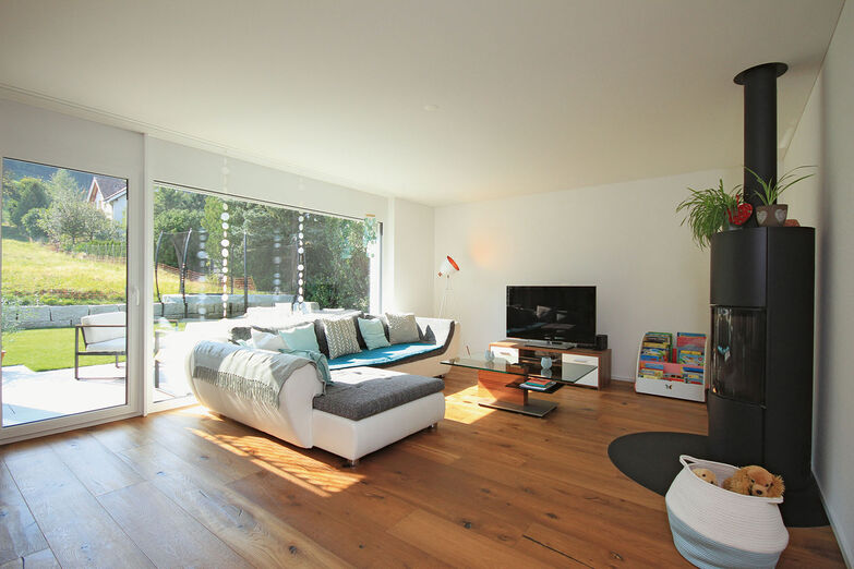 Im Wohnraum ist Platz für gemeinsame Stunden.