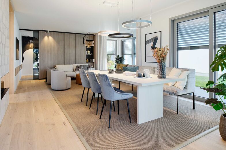 Das Innenrachitekturbüro Villa Projects hat die Einrichtung entwickelt und zusammengestellt.