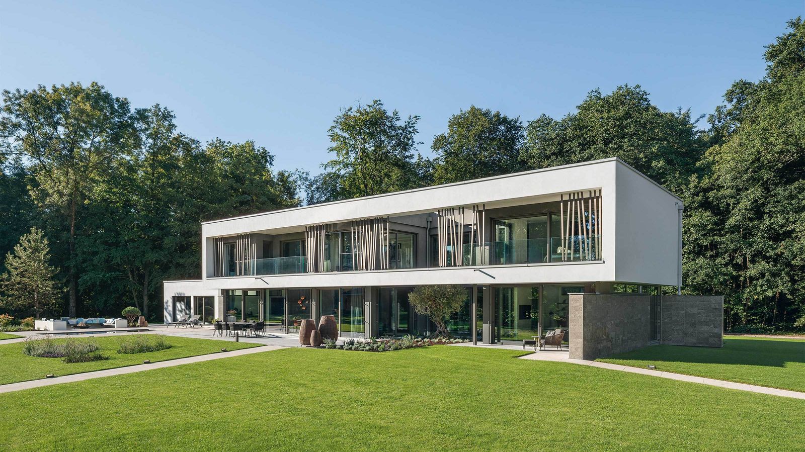 Bei einer Länge von 25 Metern beträgt die Haustiefe nur neun Meter.