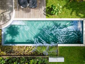 Biotop ist Pionier bei Naturpools und Badevergnügen in kristallklarem, chlorfreiem Wasser. Die Schwimmteiche bieten ein natürliches Schwimmparadies mit durchdachtem Design. Biotop P&P International GmbH.