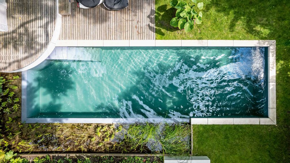 Abkühlung gibt es im Pool 