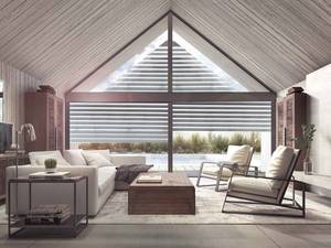  Ob spitze, schräge, halbrunde oder runde Fenster: Der Schrägrollladen «Studio Star» lässt sich in jeder Höhe positionieren. Schon halb geöffnet vermeidet er oftmals grelle Sonneneinstrahlung. Schanz.