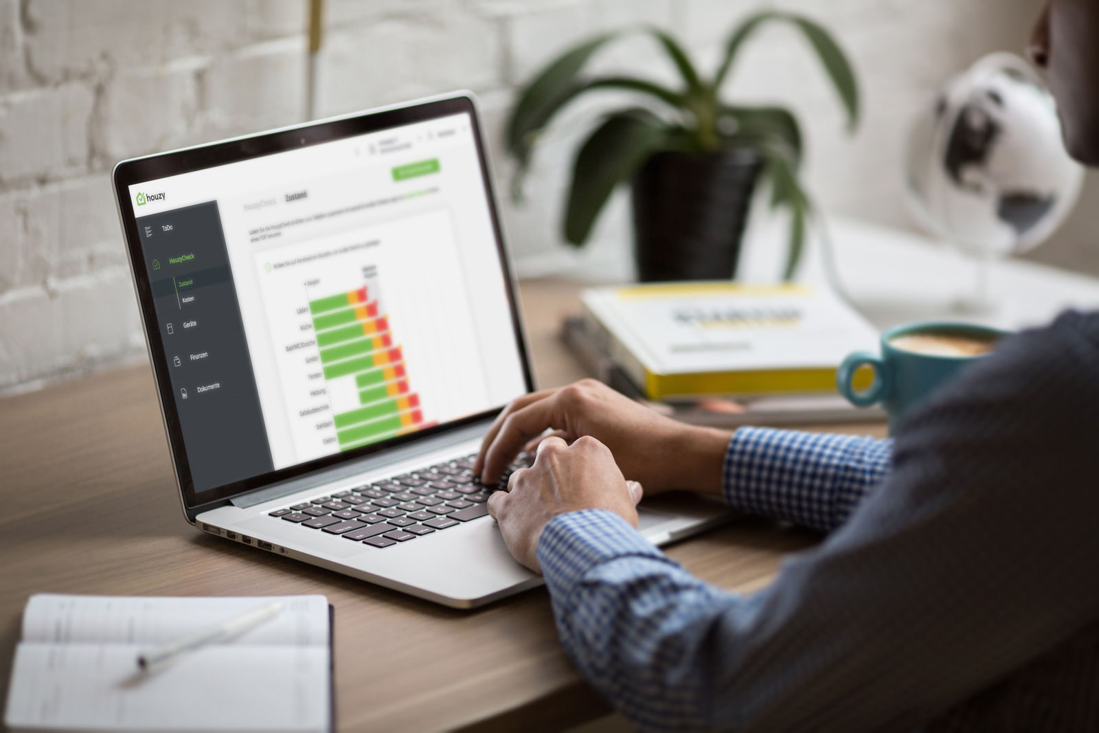 Mit dem digitalen Eigenheim-Manager von Houzy hat man alle wichtigen Daten rund ums Haus im Blick.