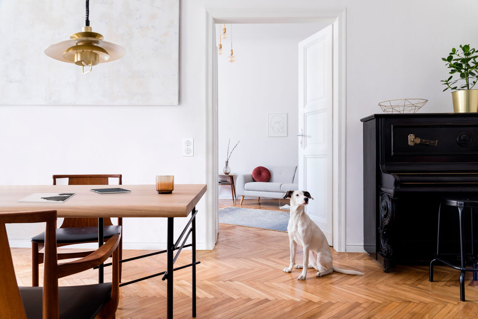 Stimmung auf Knopfdruck: Mit dimmbaren Leuchtmitteln geht’s ganz einfach.