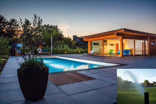 Besonders angenehm wird die Freiluftsaison, wenn im Aussenbereich smarte Technik zum Einsatz kommt. Das System «HomePilot» von Rademacher vernetzt auf Funkbasis verschiedenste Anwendungen miteinander: Aussenbeleuchtung, Garagentor, Gartenbewässerung, Teichpumpe und Poolabdeckung bis hin zu einzelnen Lichterketten, die den Garten dekorieren – mit der entsprechenden App auch per Smartphone oder Tablet steuerbar. Rademacher.