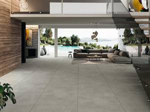 «Reynosa» ist eine dezente Feinsteinzeugserie, erhältlich in sechs Farbtönen und vielen Formaten von der Maxiplatte 120 x 120 Zentimeter bis zu 10 x 60 Zentimeter. HG Commerciale.