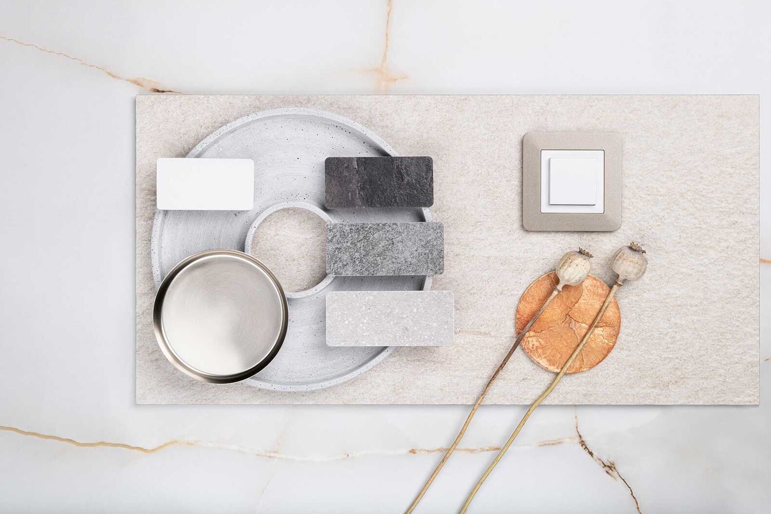 Sanfte Rundungen prägen die «Kallysto.Trend»-Modelle. Durch die grosse Farbauswahl können Schalter und Steckdosen perfekt auf das Interieur abgestimmt werden. www.hager.de