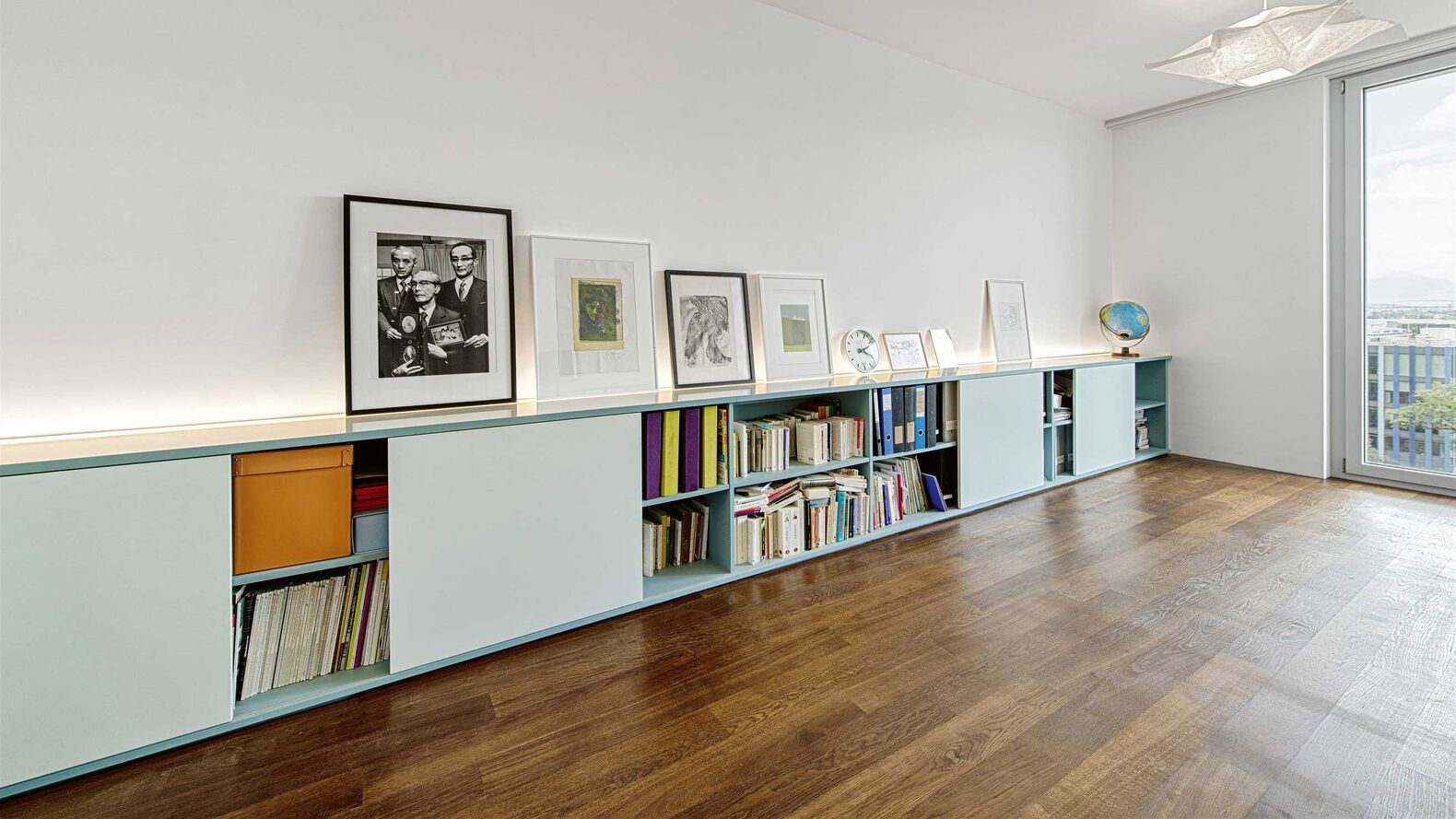 Regal für Bibliothek. Oesch Innenausbau AG.