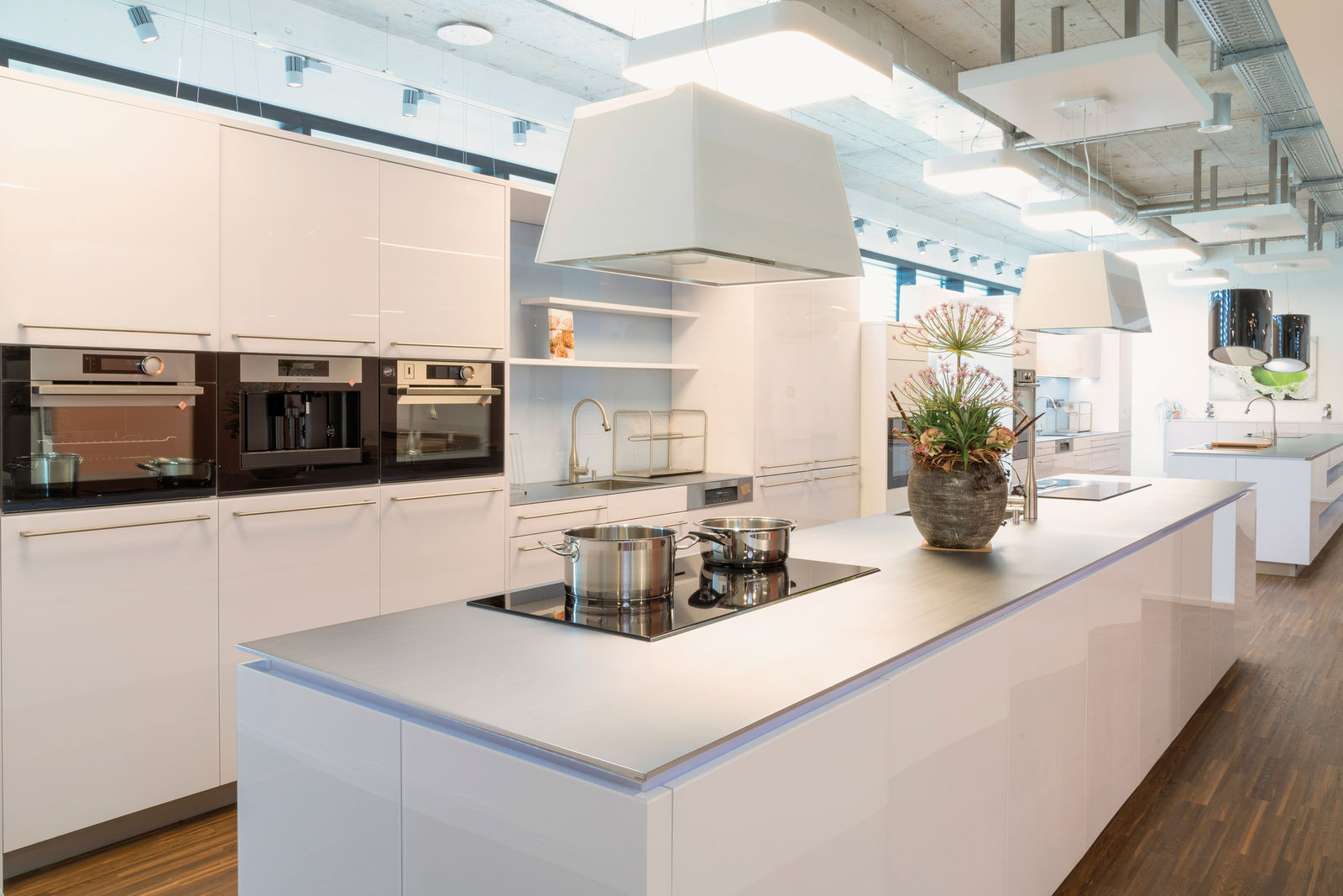 In den beiden Showküchen erlebt man, dass Kochen viel mit Emotion zu tun hat.