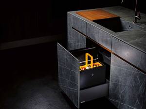 «Auch beim Bioabfall cool bleiben», das hat sich FreezyBoy als Vision gesetzt. Bioabfälle werden direkt unter der Arbeitsfläche eingefroren – sauber, geruchsfrei und mühelos. FreezyBoy AG.