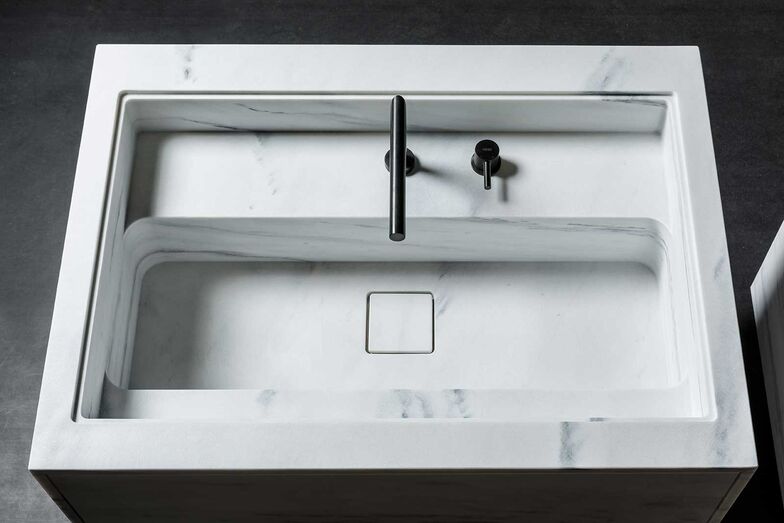 Auserlesene Materialien und Details geben den exklusiven Küchen einen individuellen Charakter.