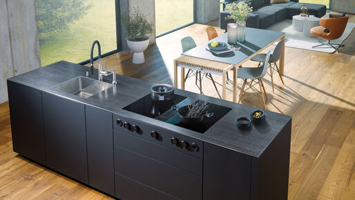 Küchenarbeitsplatte: ganz schön schwarz