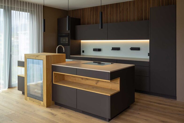 Kaspar Flütsch Vitalmöbel AG, Klosters Neubau Venti 4 Losone